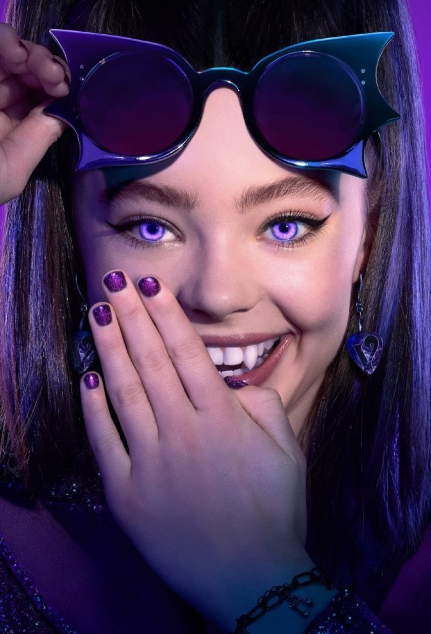 Vampirina: Teenage Vampire S01